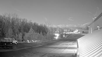 Weather camera view of Rockland County Highway Garage.