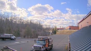 Weather camera view of Rockland County Highway Garage.