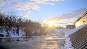 Weather camera view of Rockland County Highway Garage.