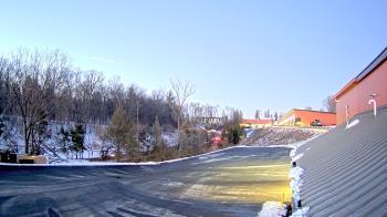 Weather camera view of Rockland County Highway Garage.