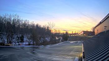 Weather camera view of Rockland County Highway Garage.