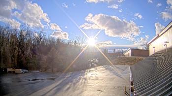Weather camera view of Rockland County Highway Garage.
