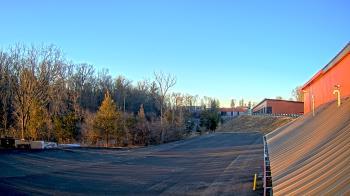 Weather camera view of Rockland County Highway Garage.