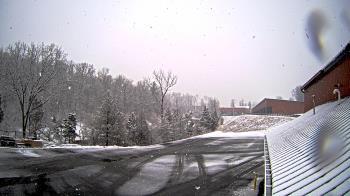 Weather camera view of Rockland County Highway Garage.