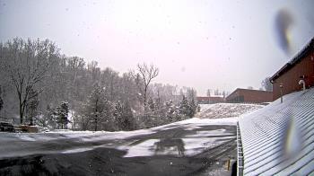 Weather camera view of Rockland County Highway Garage.