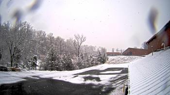 Weather camera view of Rockland County Highway Garage.