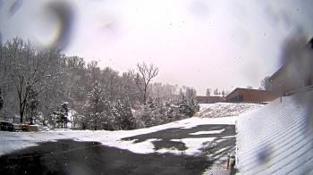 Weather camera view of Rockland County Highway Garage.