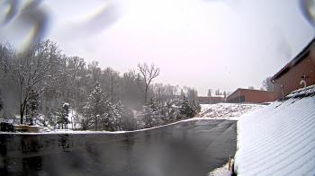 Weather camera view of Rockland County Highway Garage.