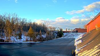 Weather camera view of Rockland County Highway Garage.