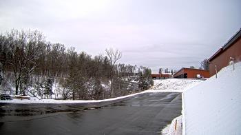 Weather camera view of Rockland County Highway Garage.