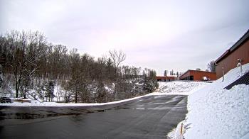 Weather camera view of Rockland County Highway Garage.
