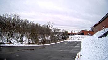 Weather camera view of Rockland County Highway Garage.