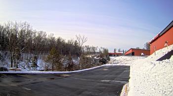 Weather camera view of Rockland County Highway Garage.