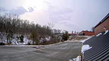 Weather camera view of Rockland County Highway Garage.