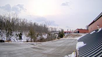 Weather camera view of Rockland County Highway Garage.