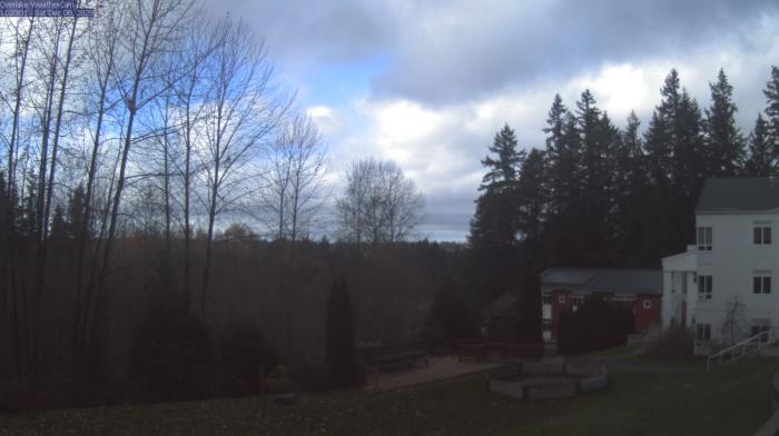 Weather camera view of The Overlake School.