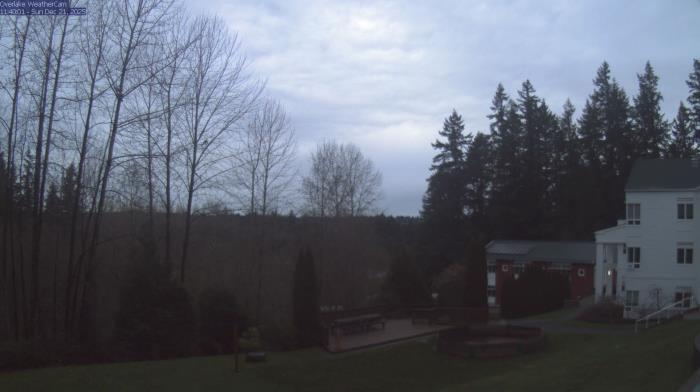 Weather camera view of The Overlake School.