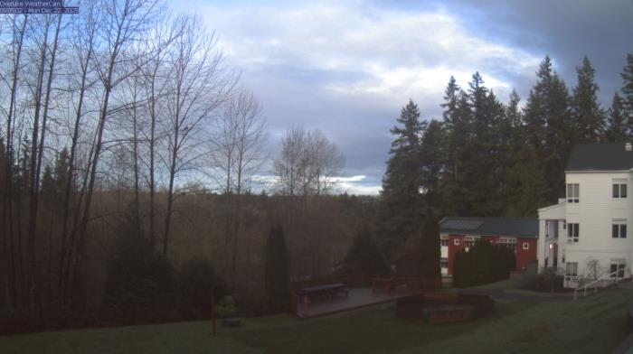 Weather camera view of The Overlake School.
