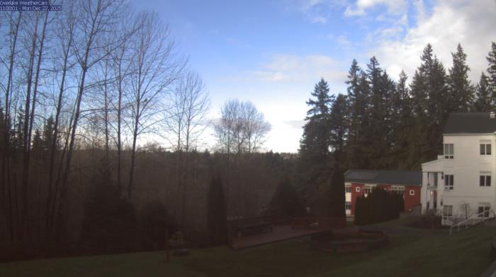 Weather camera view of The Overlake School.