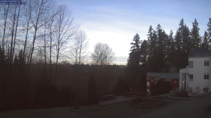 Weather camera view of The Overlake School.
