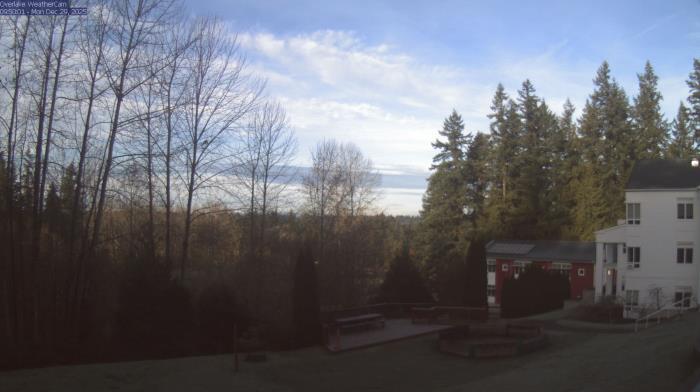 Weather camera view of The Overlake School.