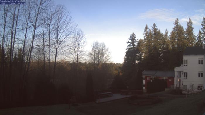 Weather camera view of The Overlake School.