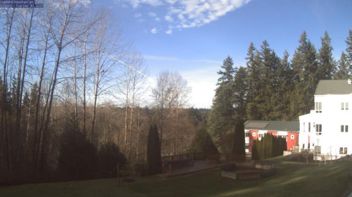 Weather camera view of The Overlake School.