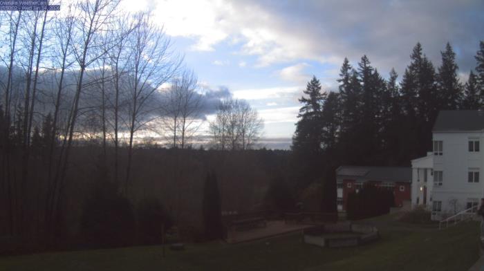 Weather camera view of The Overlake School.