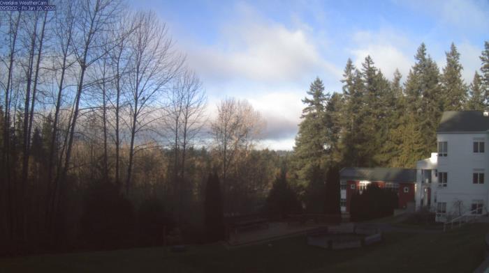 Weather camera view of The Overlake School.