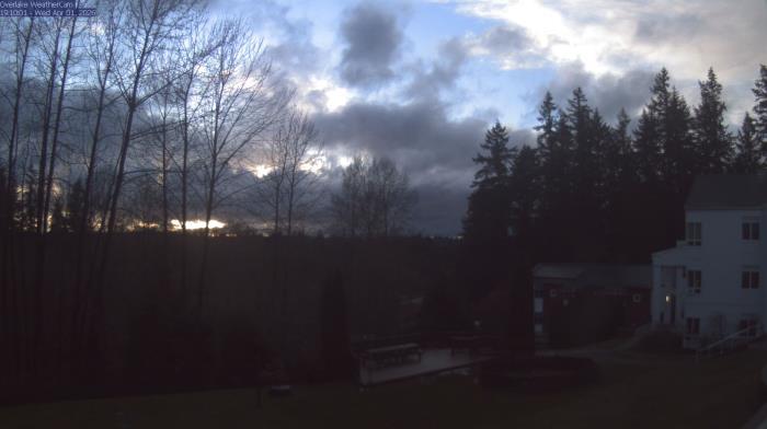 Weather camera view of The Overlake School.