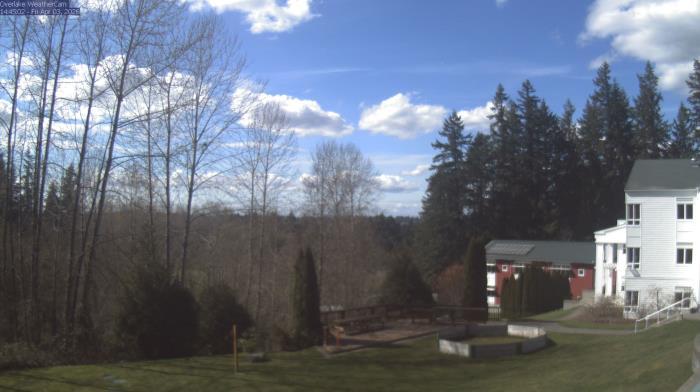 Weather camera view of The Overlake School.