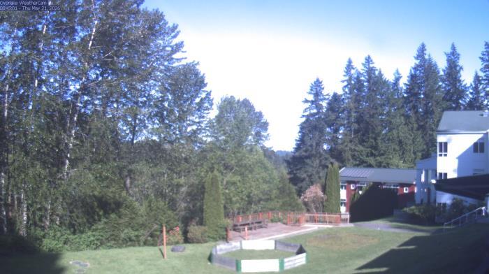 Weather camera view of The Overlake School.