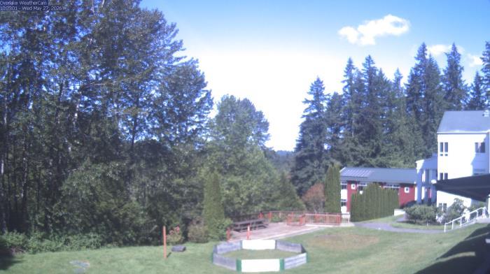 Weather camera view of The Overlake School.