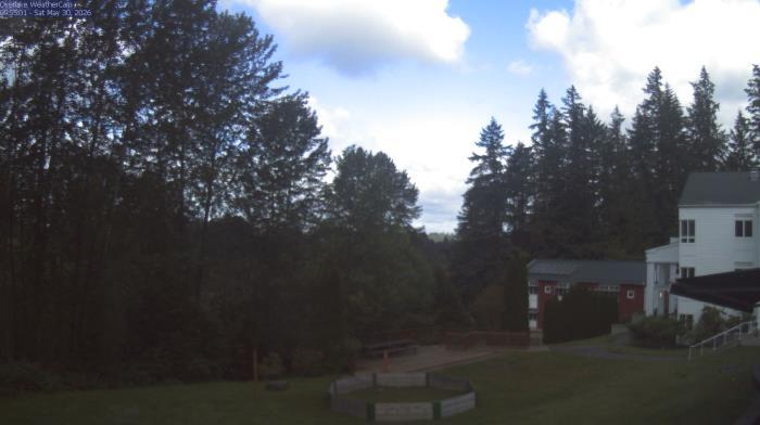 Weather camera view of The Overlake School.