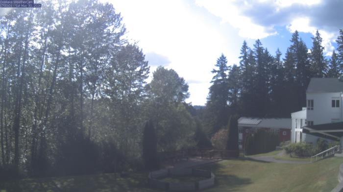 Weather camera view of The Overlake School.