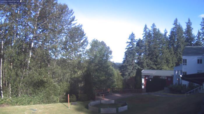 Weather camera view of The Overlake School.