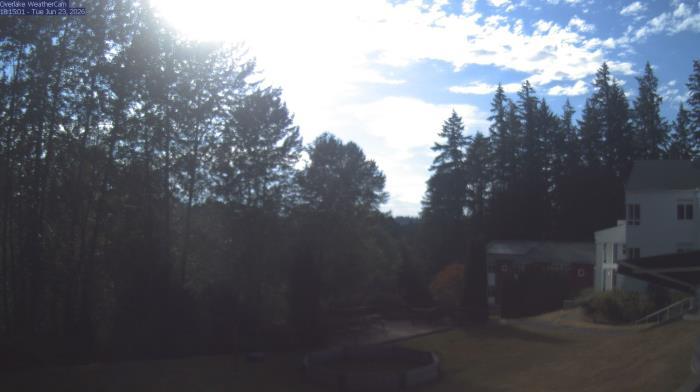 Weather camera view of The Overlake School.
