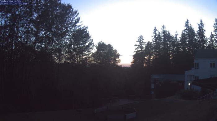 Weather camera view of The Overlake School.