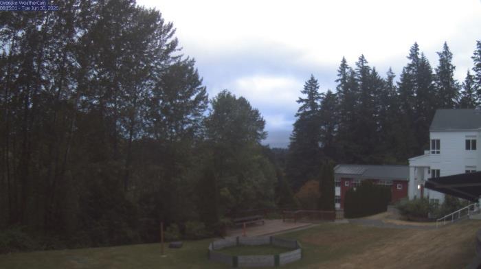 Weather camera view of The Overlake School.