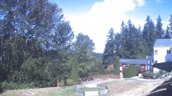 Weather camera view of The Overlake School.