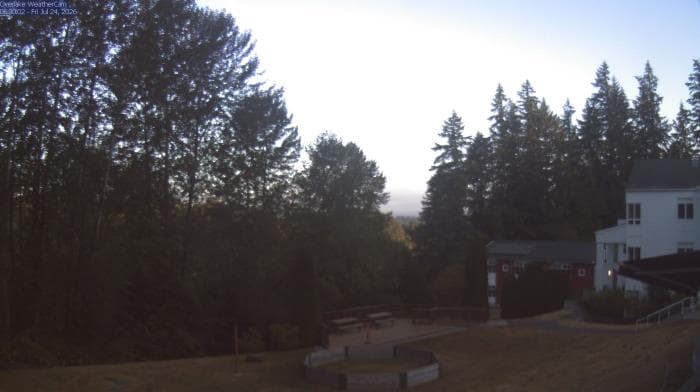 Weather camera view of The Overlake School.