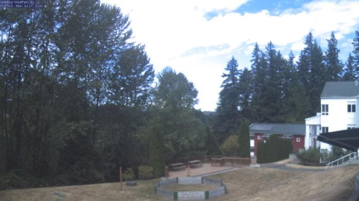Weather camera view of The Overlake School.