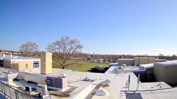 Weather camera view of Riverhead MS.