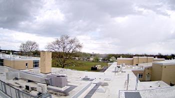 Weather camera view of Riverhead MS.