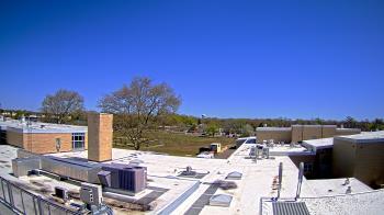 Weather camera view of Riverhead MS.