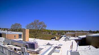 Weather camera view of Riverhead MS.