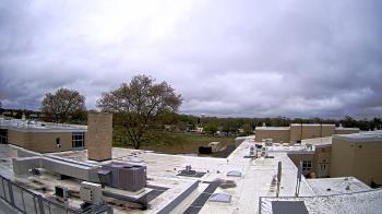 Weather camera view of Riverhead MS.