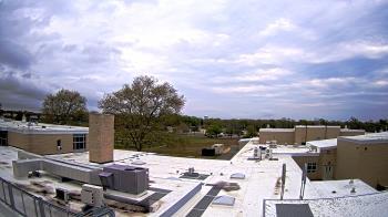 Weather camera view of Riverhead MS.