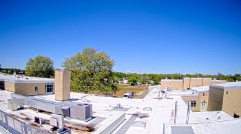 Weather camera view of Riverhead MS.
