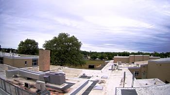 Weather camera view of Riverhead MS.